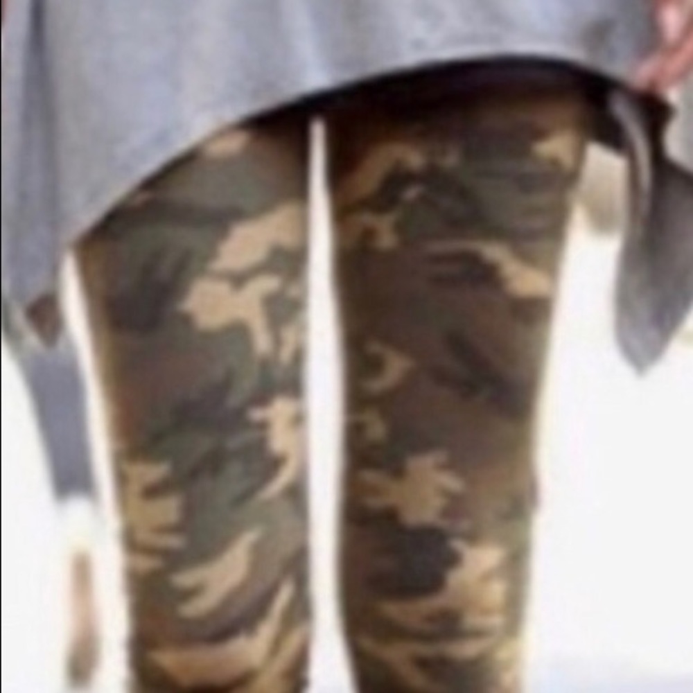 Camouflage leggings NWT one size - Picture 5 of 5